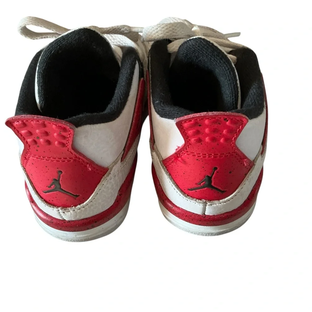 Nike air Jordan 4 retro “Red thunder kids toddler sneakers shoes 10c (BQ7670-161